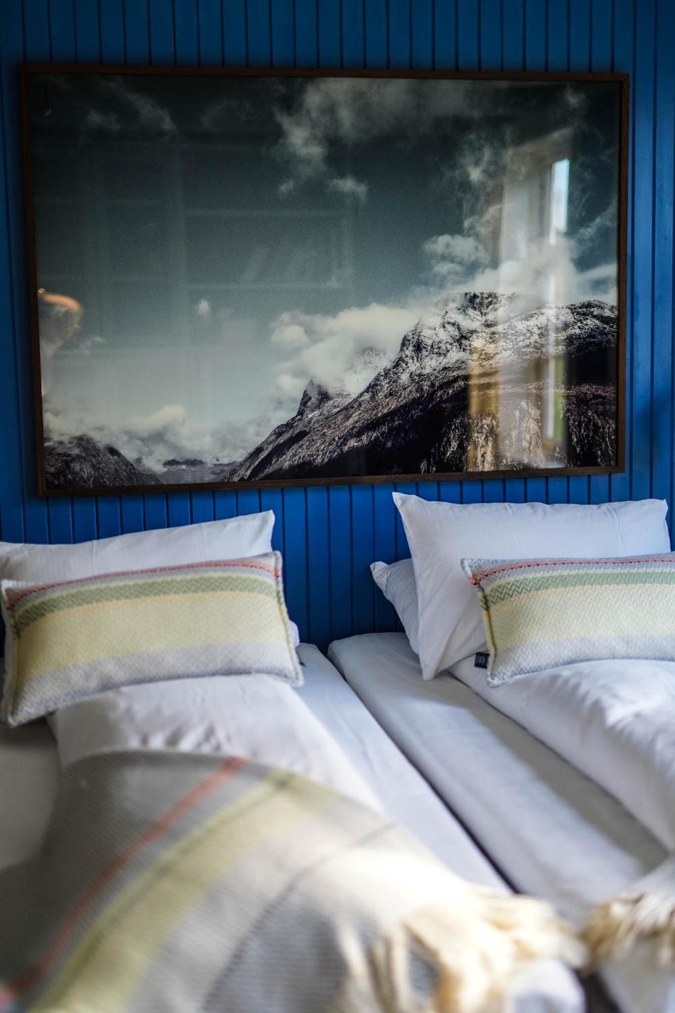 Hotel Aak อองดาลส์เนส ภายนอก รูปภาพ